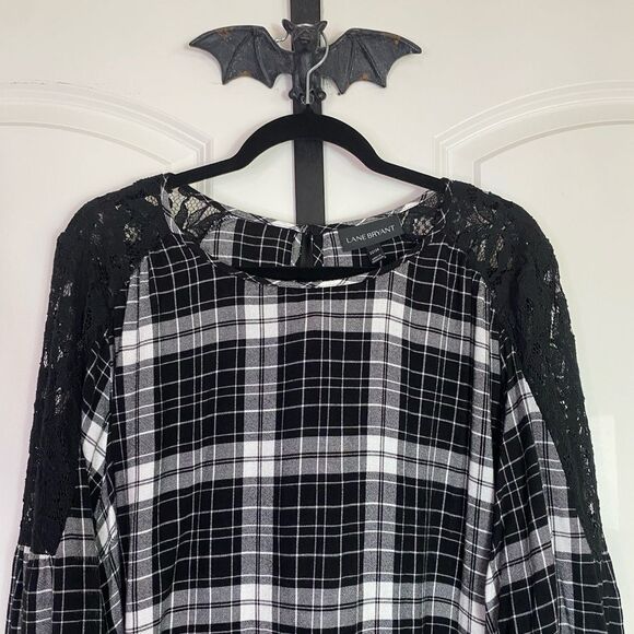 Cottagecore Style Blouse Black and White Plaid Lace Accents, lightweight  22/24 - Picture 3 of 9